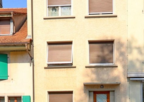 A Yverdon-les-Bains, immeuble de 3 appartements avec permis pour un appartement supplémentaire + annexe habitable à construire